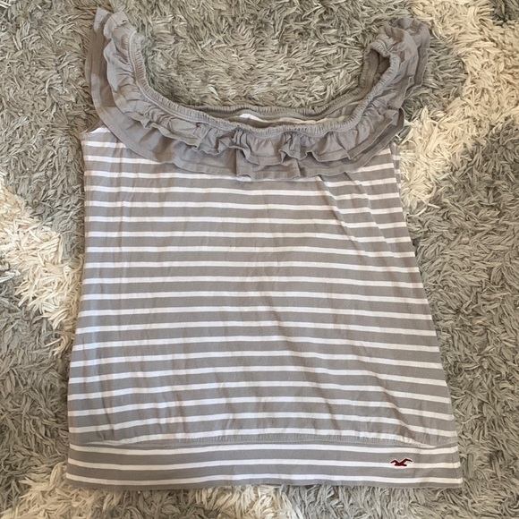 Hollister Gray and White Striped Tank Top. Size L. - Picture 2 of 10